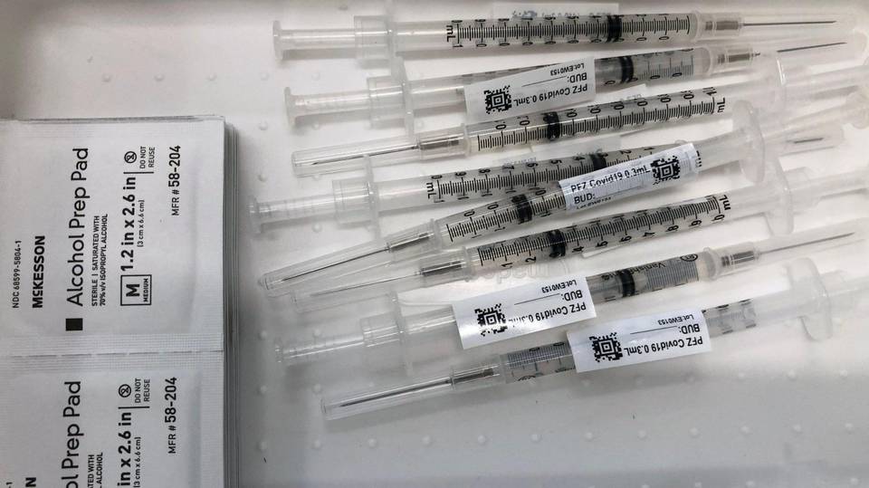 Coronavirus Live Updates: 4 South Florida Organizations Partner To Vaccinate Hundreds Of Homeless, At-Risk Residents - Vimarsana News