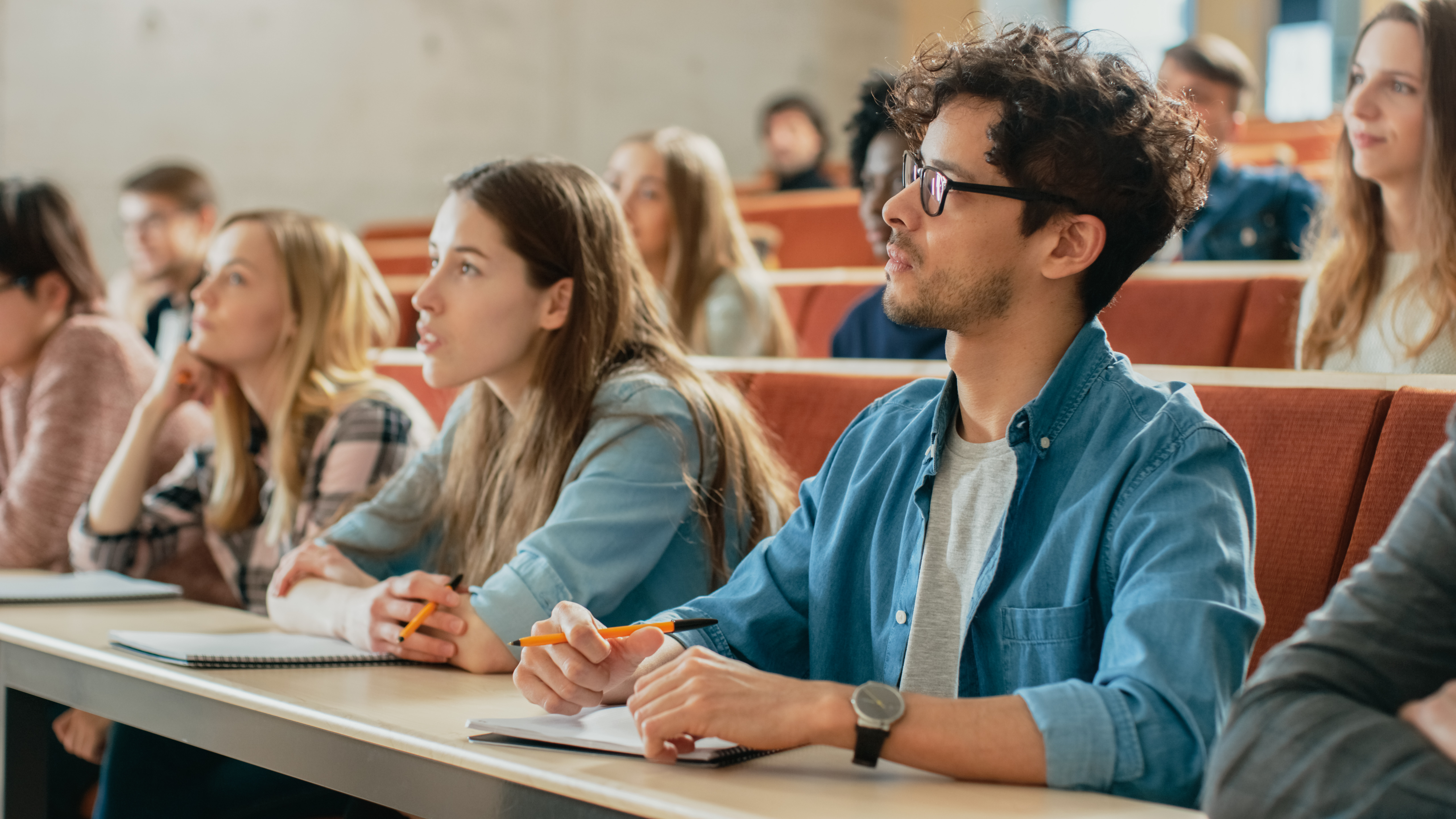 Lower-Income Students See Higher Tuition than their Higher-Income Peers - Vimarsana News