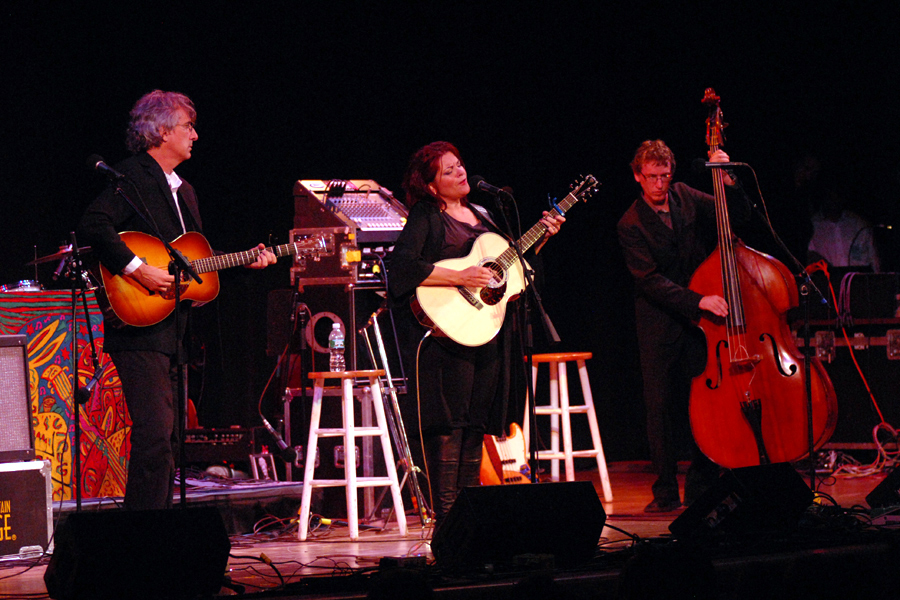 Listen: Rosanne Cash Has The Mountain Stage Song Of The Week - Vimarsana News