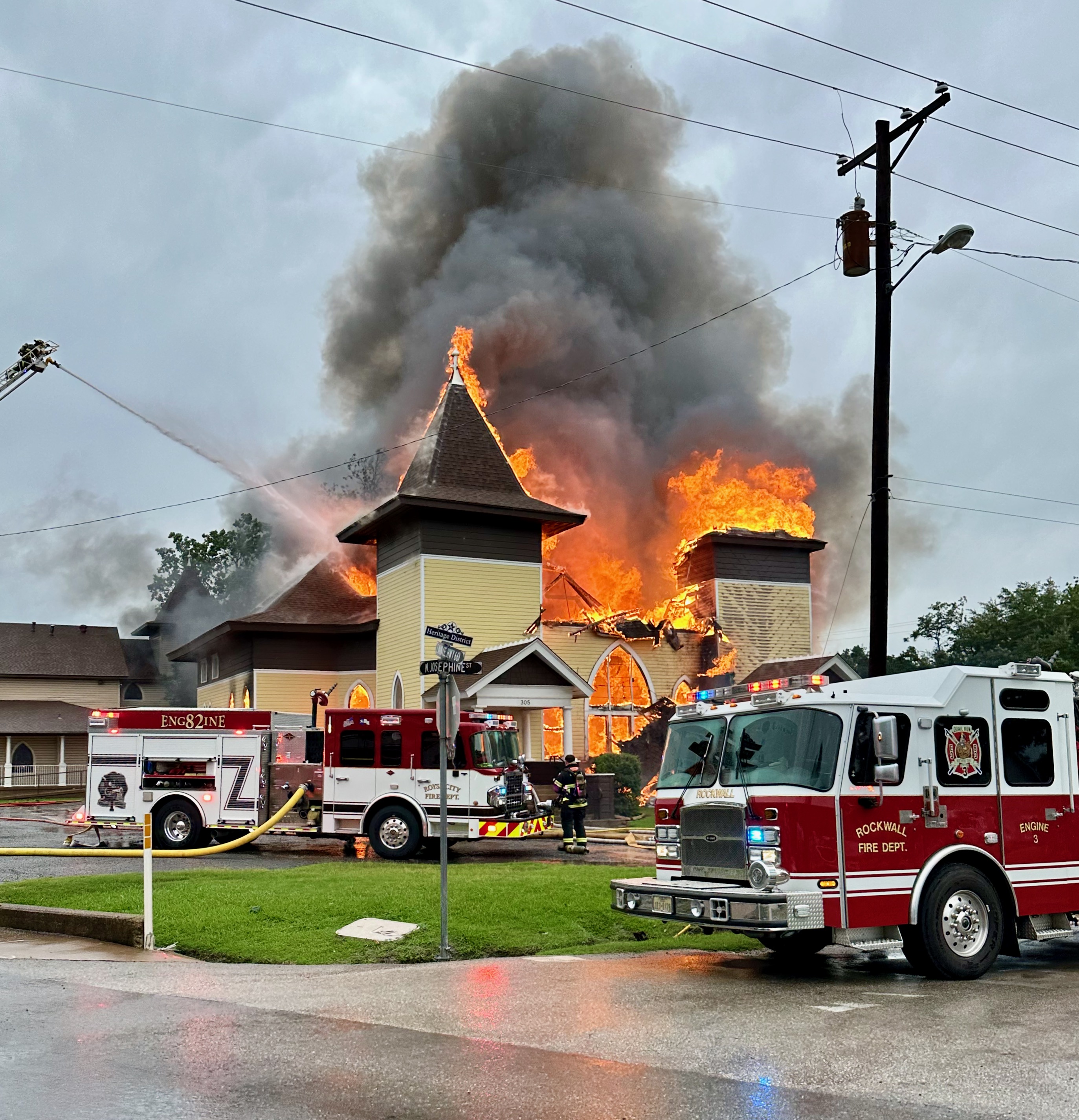 Historic Royse City church burns during Tuesday morning storms - Vimarsana News