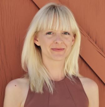 Check This Out: Jennifer Croft & 'The Extinction of Irena Rey' - Vimarsana News