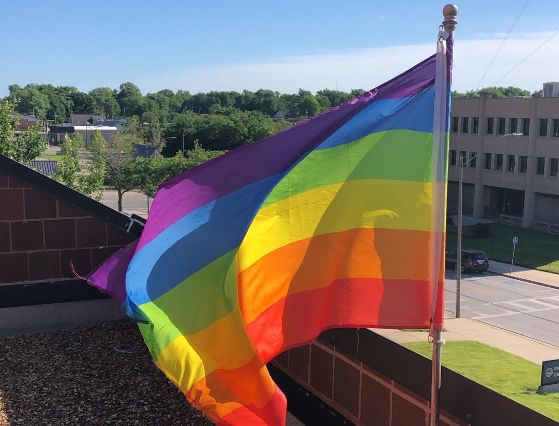 Independence City Council Rejects Proposal To Fly The Rainbow Flag At City Hall - Vimarsana News