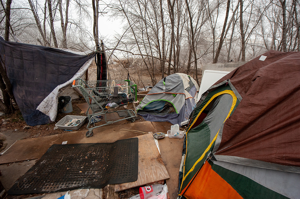 Homelessness, Suicide Rates Worsen For Oklahoma Veterans - Vimarsana News