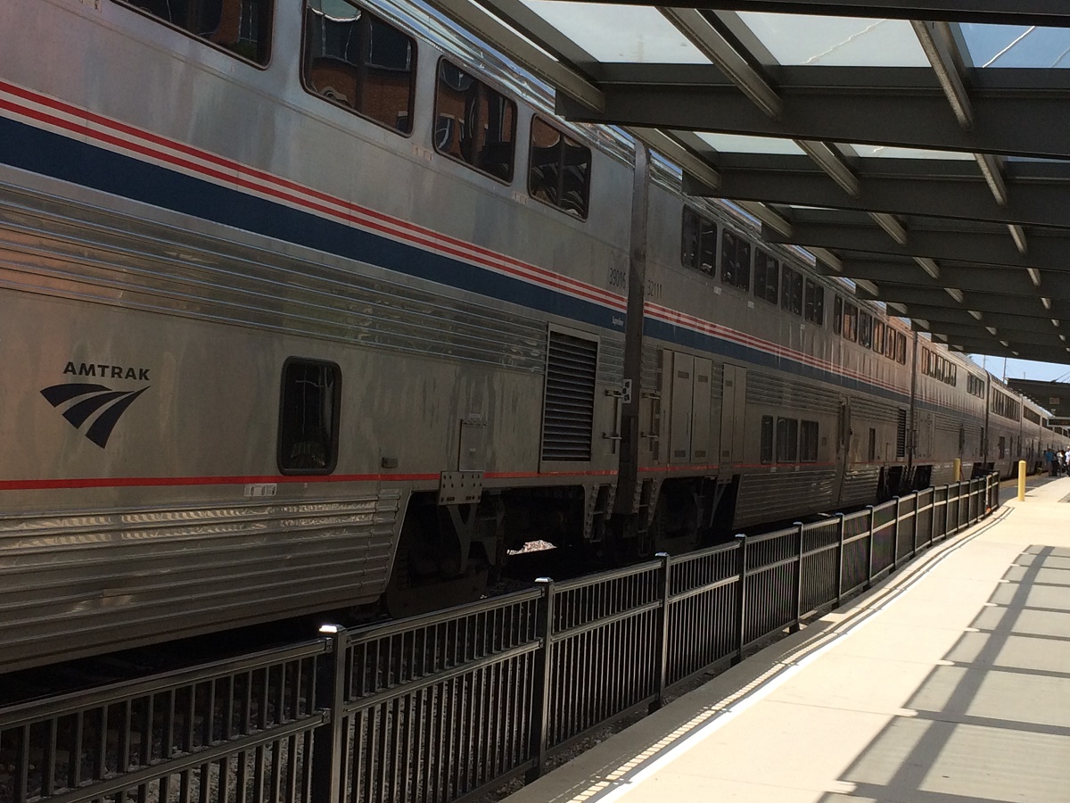Feds approve Amtrak running 110 mph along Chicago to St. Louis routes - Vimarsana News