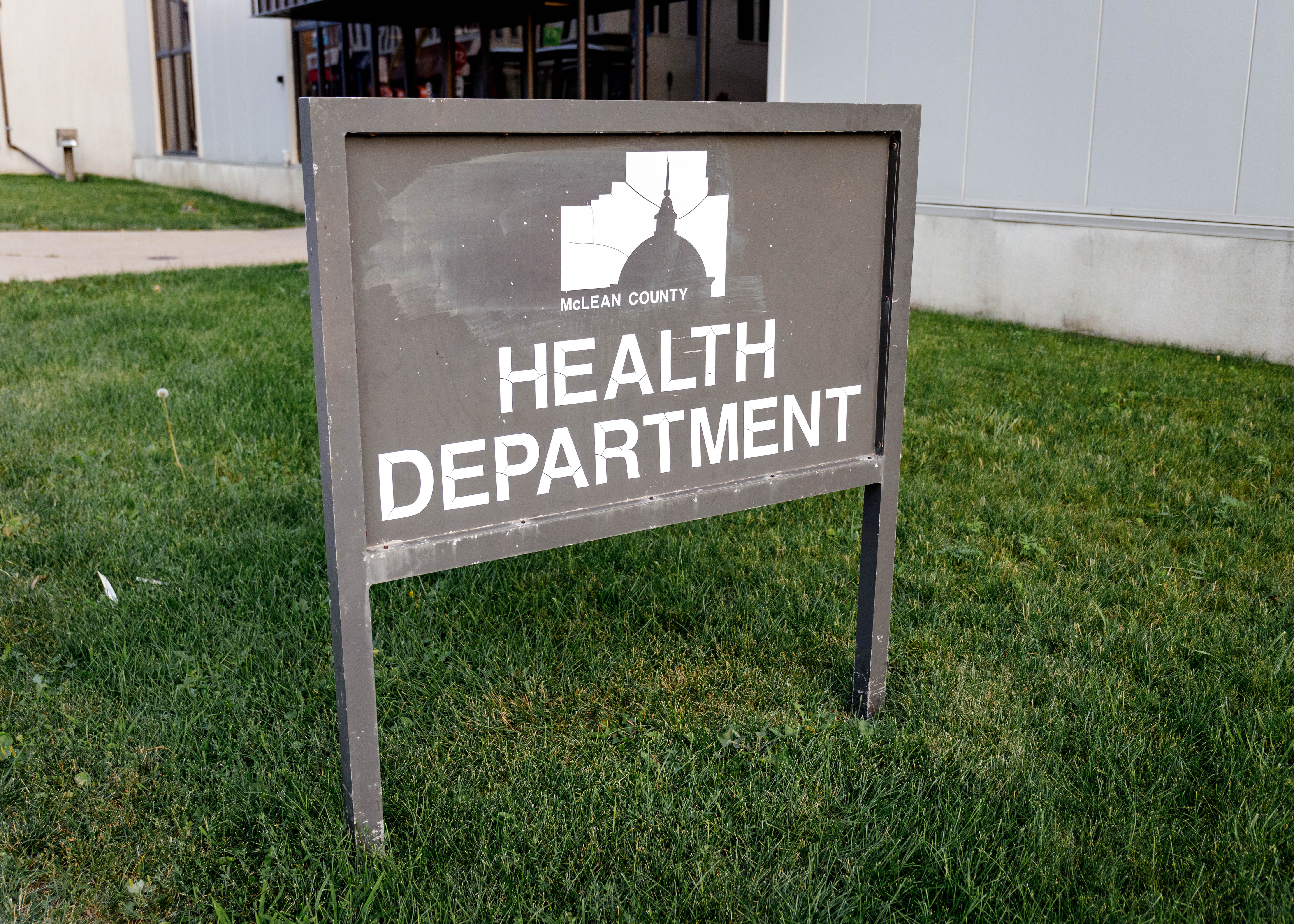 McLean County Hits 2-Month High In COVID Cases; 1 Death Reported - Vimarsana News