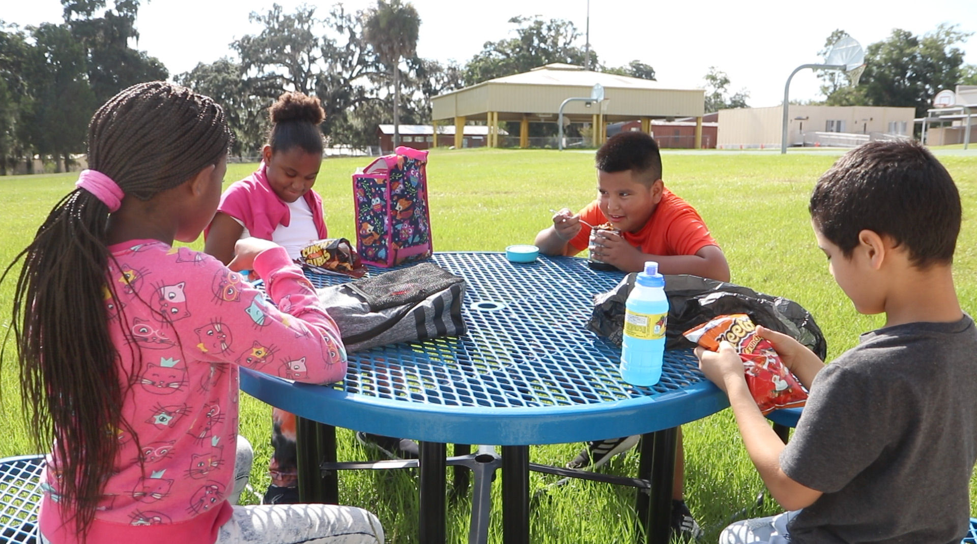 Free Food For Children Over Holiday Break, As Schools Take On Food Insecurity Due To Coronavirus - Vimarsana News