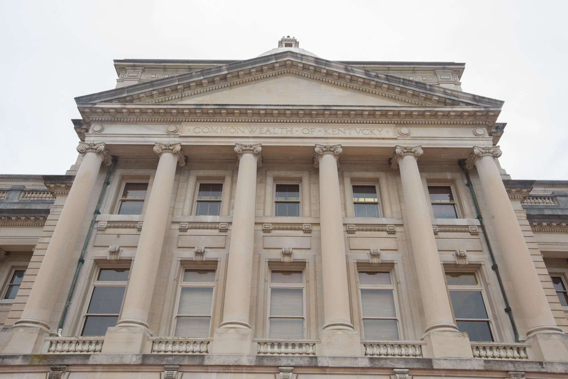 Armed 'guardians' could patrol Kentucky schools under measure OK'd in Senate committee - Vimarsana News